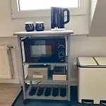 Pearls - Gemuetliches Dachgeschoss-studio Im Zentrum Von Апартаменты