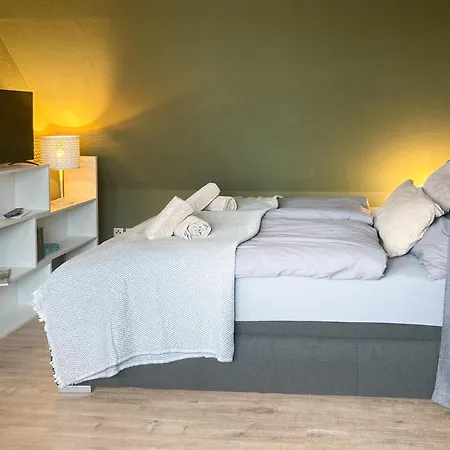 Pearls - Gemuetliches Dachgeschoss-studio Im Zentrum Von Kleve (Dusseldorf)