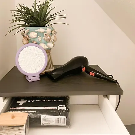 Pearls - Gemuetliches Dachgeschoss-studio Im Zentrum Von * קלב