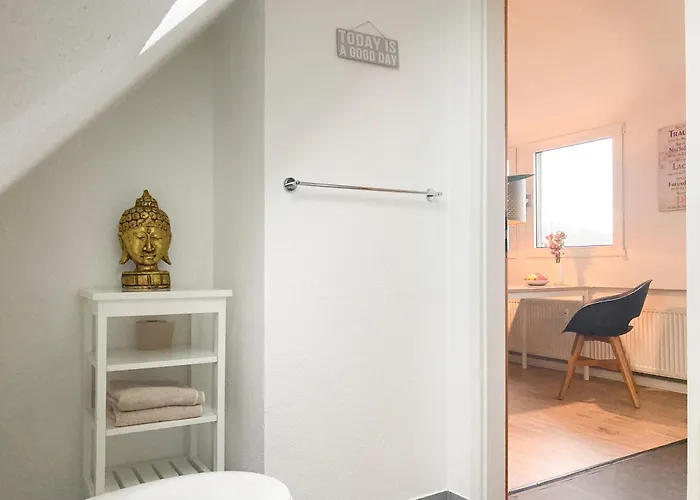 Appartement Pearls - Gemuetliches Dachgeschoss-studio Im Zentrum Von