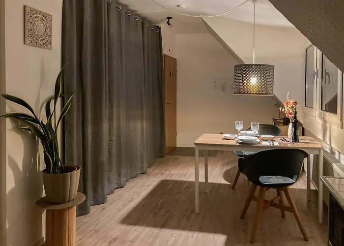 Pearls - Gemuetliches Dachgeschoss-studio Im Zentrum Von * Clèves